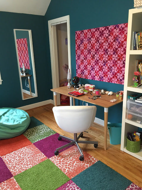 Before/After :: Pin Board for a Teen Bedroom